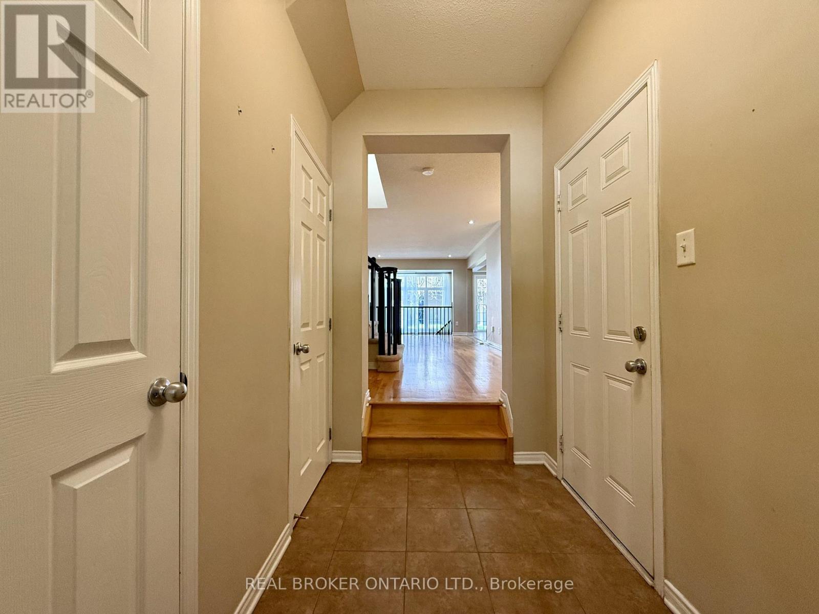 306 Aldworth Private, Ottawa, Ontario  K2S 0M8 - Photo 6 - X13658358
