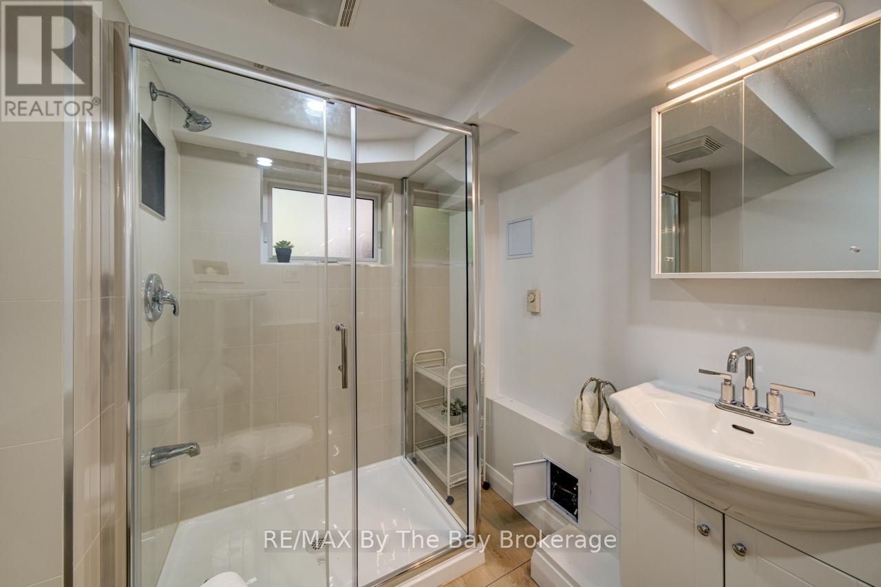 33 17th Street N, Wasaga Beach, Ontario  L9Z 2J1 - Photo 19 - S13245616