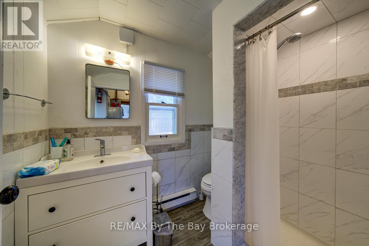 33 17th Street N, Wasaga Beach, Ontario  L9Z 2J1 - Photo 20 - S13245616