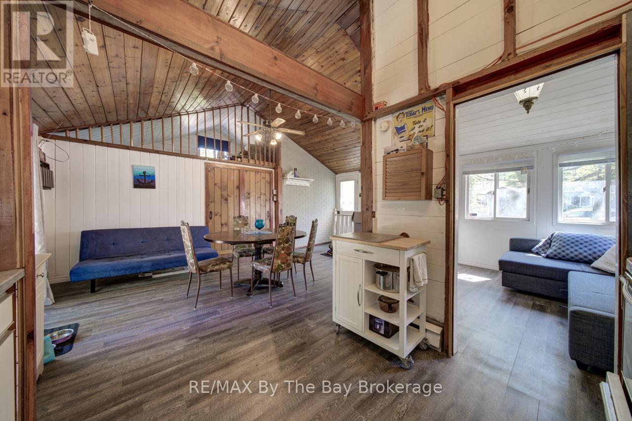 33 17th Street N, Wasaga Beach, Ontario  L9Z 2J1 - Photo 14 - S13245616