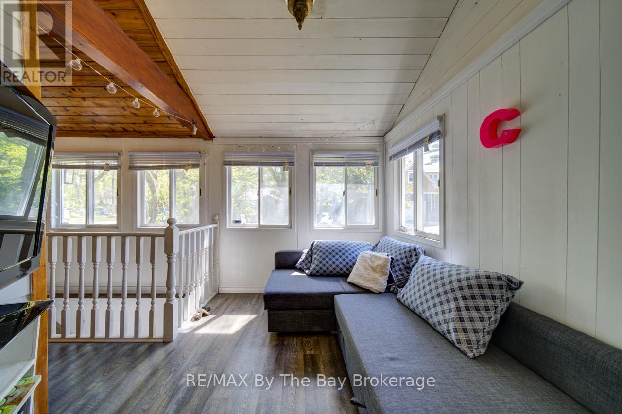 33 17th Street N, Wasaga Beach, Ontario  L9Z 2J1 - Photo 15 - S13245616
