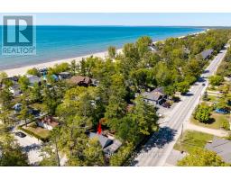 33 17TH STREET N, Wasaga Beach, Ontario