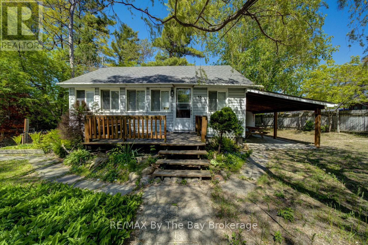33 17th Street N, Wasaga Beach, Ontario  L9Z 2J1 - Photo 3 - S13245616