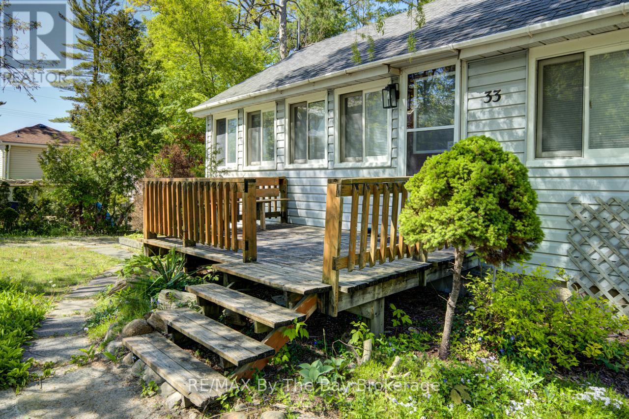 33 17th Street N, Wasaga Beach, Ontario  L9Z 2J1 - Photo 4 - S13245616