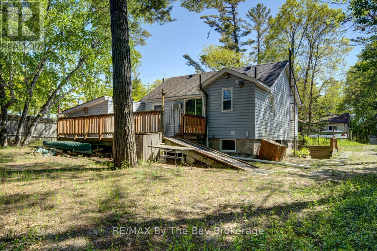 33 17th Street N, Wasaga Beach, Ontario  L9Z 2J1 - Photo 34 - S13245616