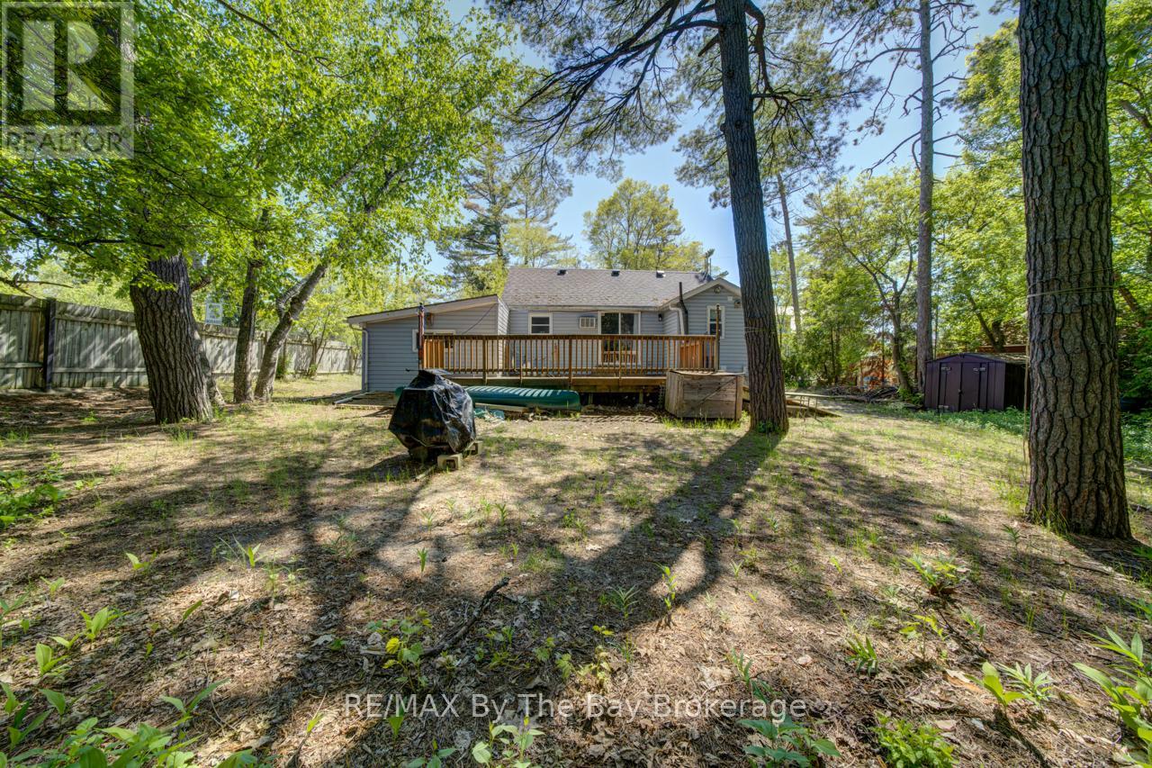 33 17th Street N, Wasaga Beach, Ontario  L9Z 2J1 - Photo 35 - S13245616