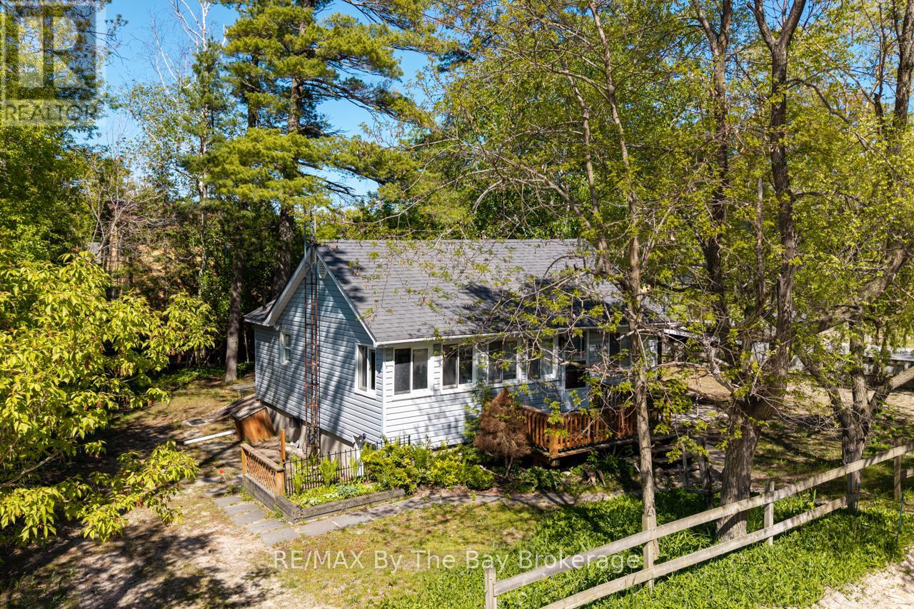 33 17th Street N, Wasaga Beach, Ontario  L9Z 2J1 - Photo 6 - S13245616