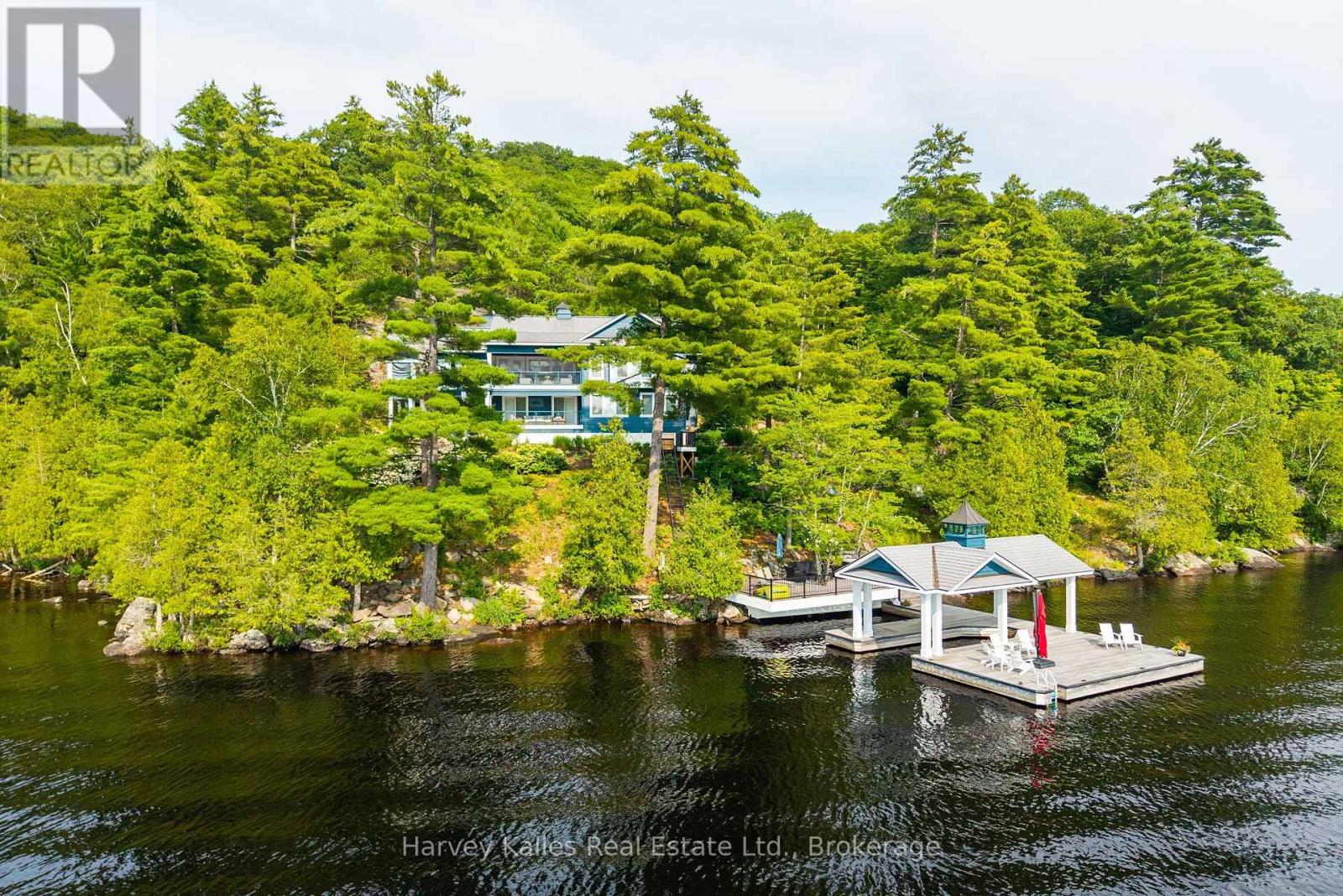 800 BIG ISLAND, Huntsville, Ontario