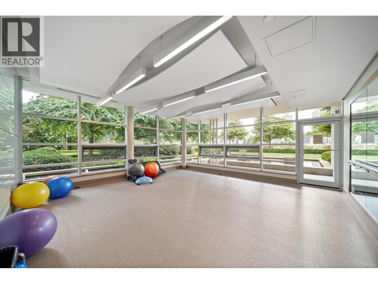 602 602 Como Lake Avenue, Coquitlam, British Columbia  V3J 0G2 - Photo 24 - R3154082