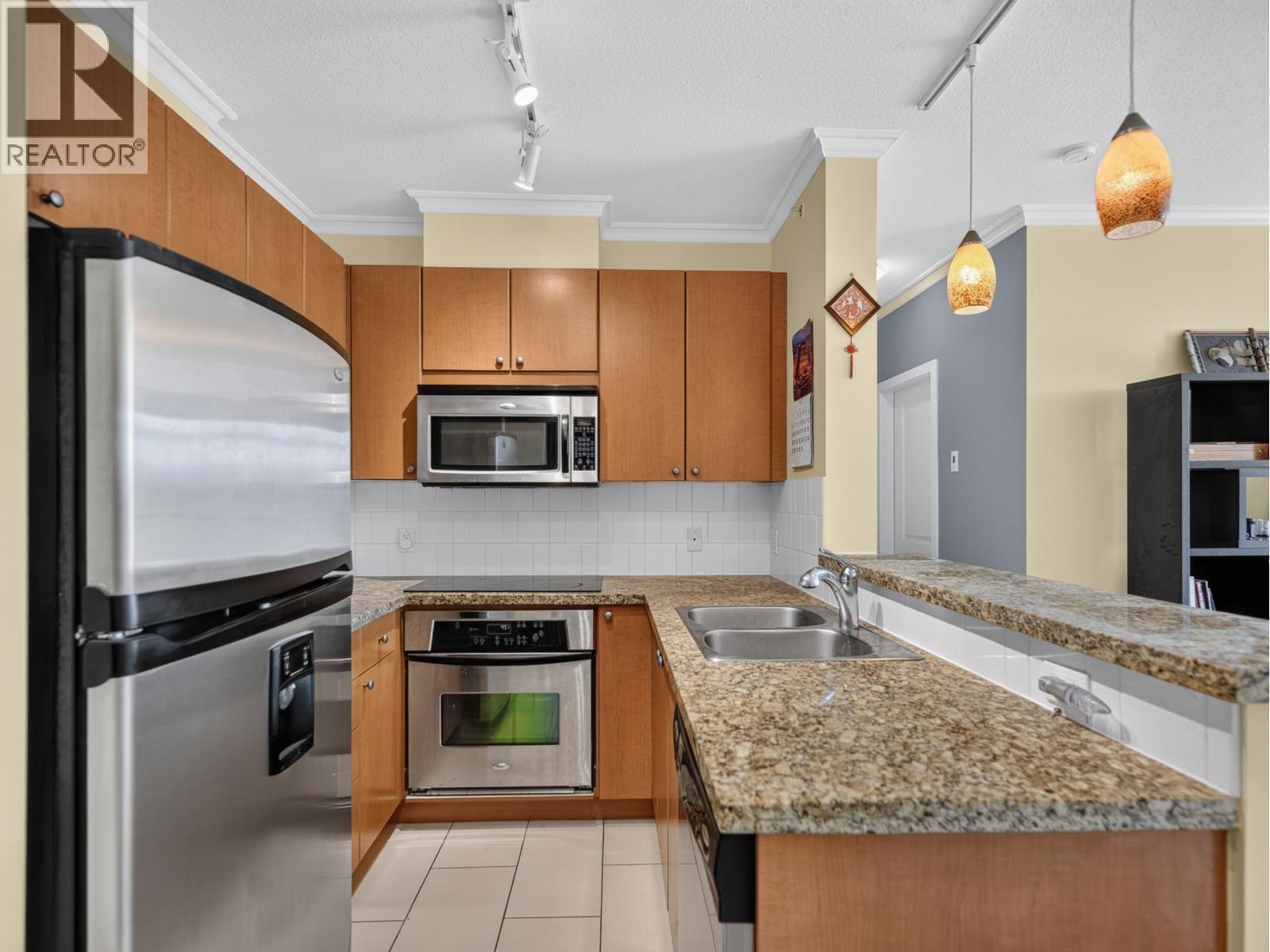 1101 11 E Royal Avenue, New Westminster, British Columbia  V3L 0A8 - Photo 8 - R3154093