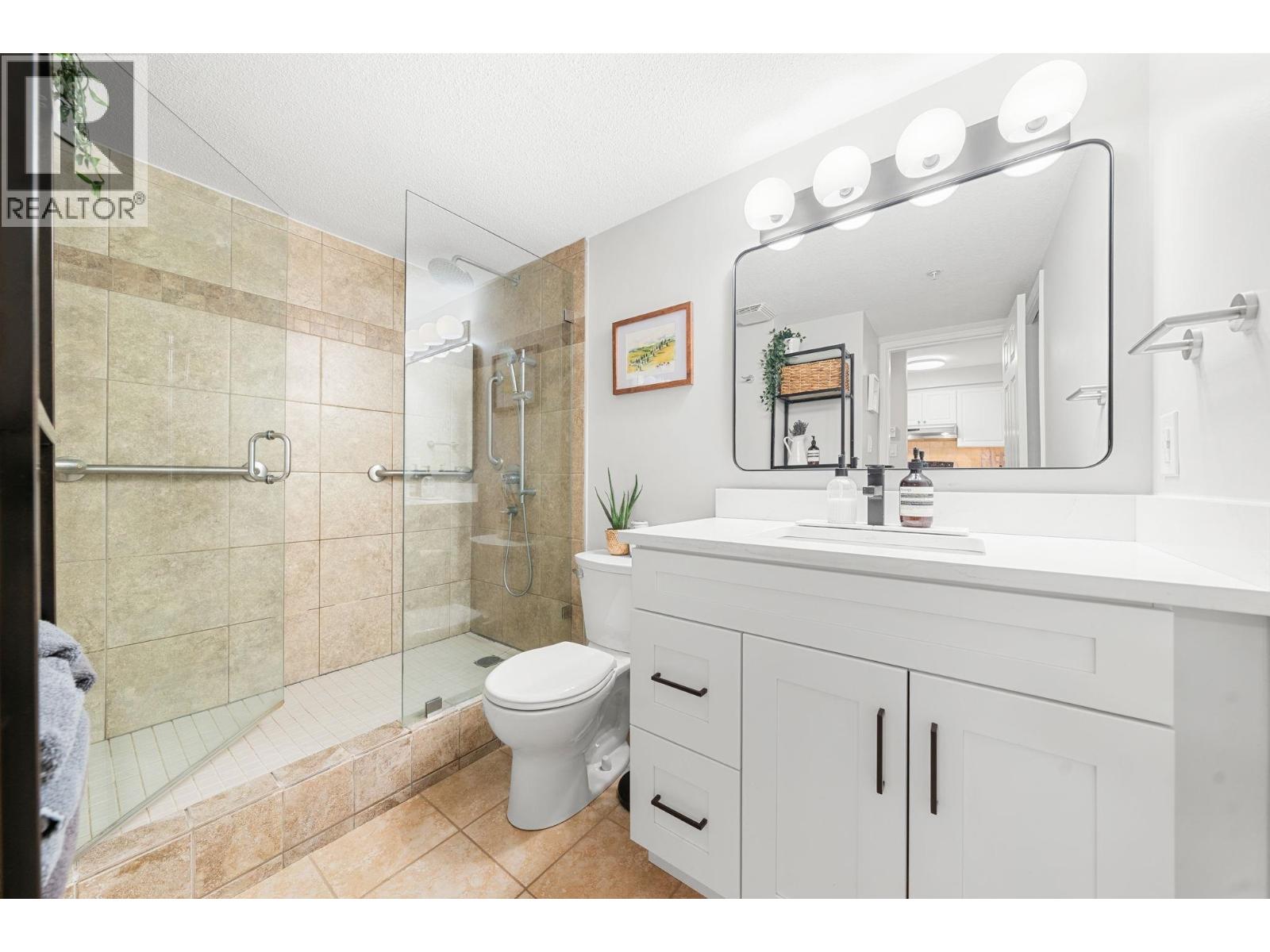 249 2565 W Broadway, Vancouver, British Columbia  V6K 2E9 - Photo 16 - R3154111