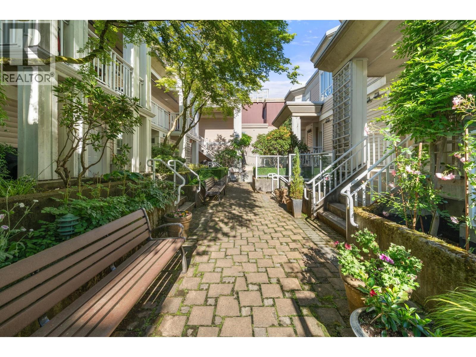 249 2565 W Broadway, Vancouver, British Columbia  V6K 2E9 - Photo 4 - R3154111