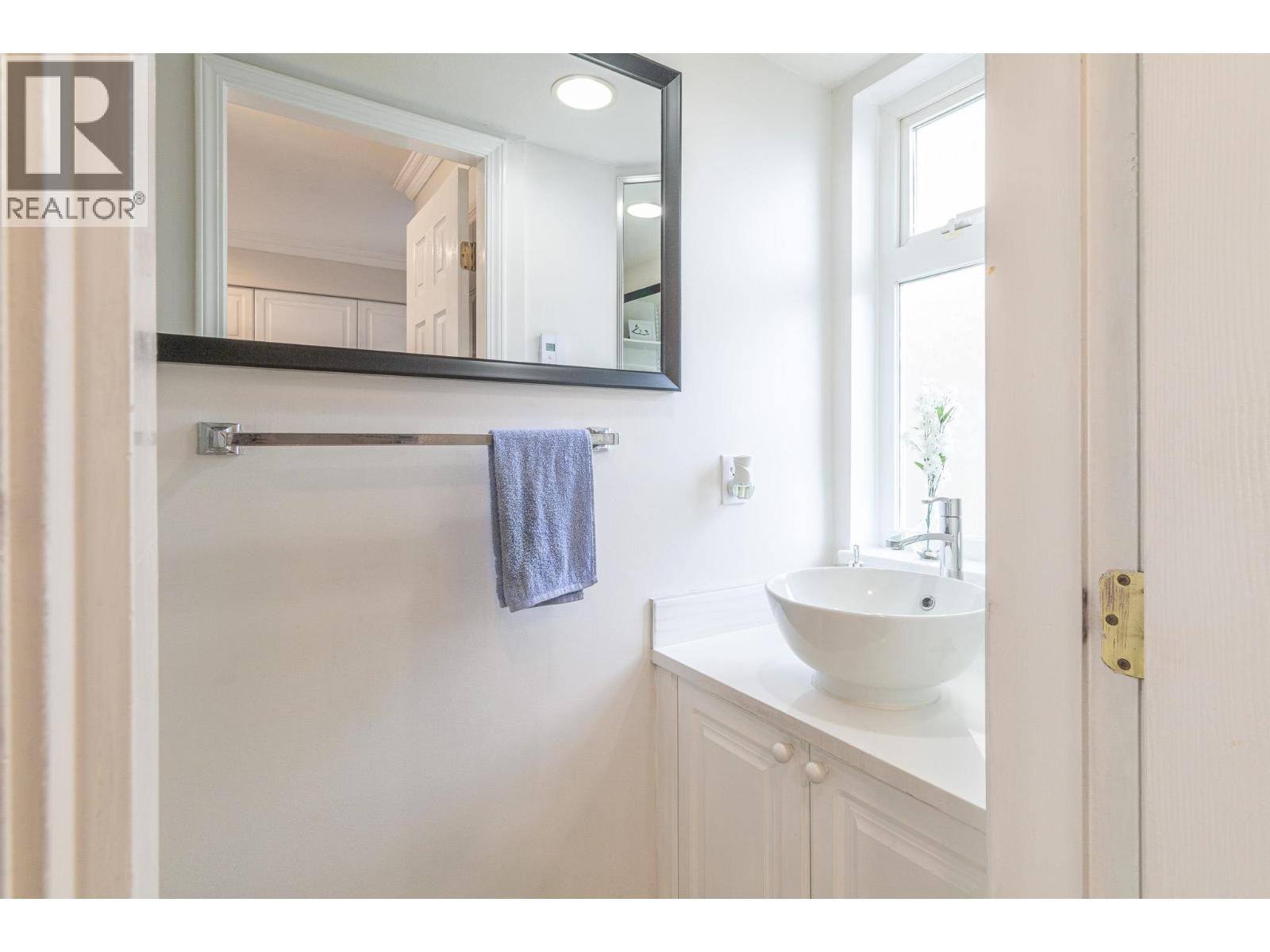 107 1570 Prairie Avenue, Port Coquitlam, British Columbia  V3B 1T4 - Photo 5 - R3154113