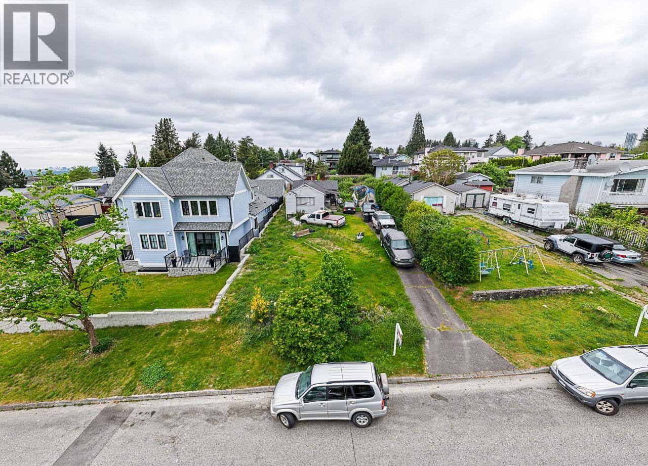 2235 Edinburgh Street, New Westminster, British Columbia  V3M 2Y2 - Photo 35 - R3154104