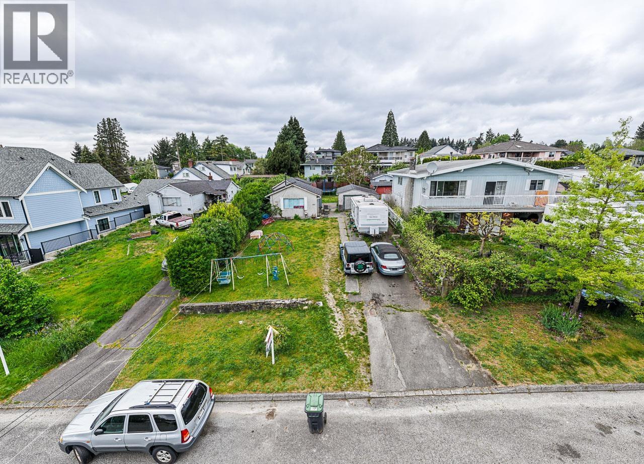 2235 Edinburgh Street, New Westminster, British Columbia  V3M 2Y2 - Photo 36 - R3154104