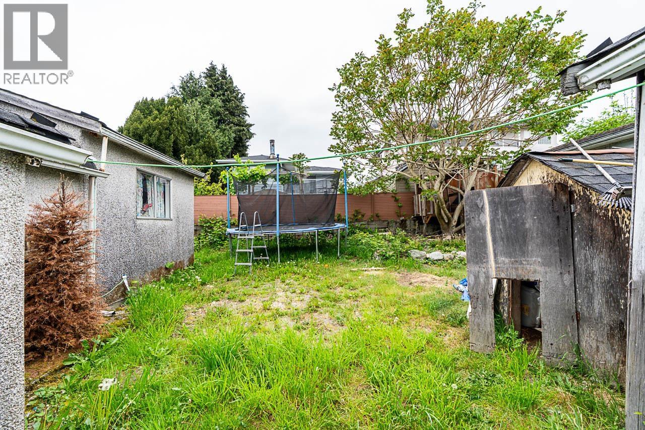 2233 Edinburgh Street, New Westminster, British Columbia V3M 2Y2 - Photo 7 - R3154106