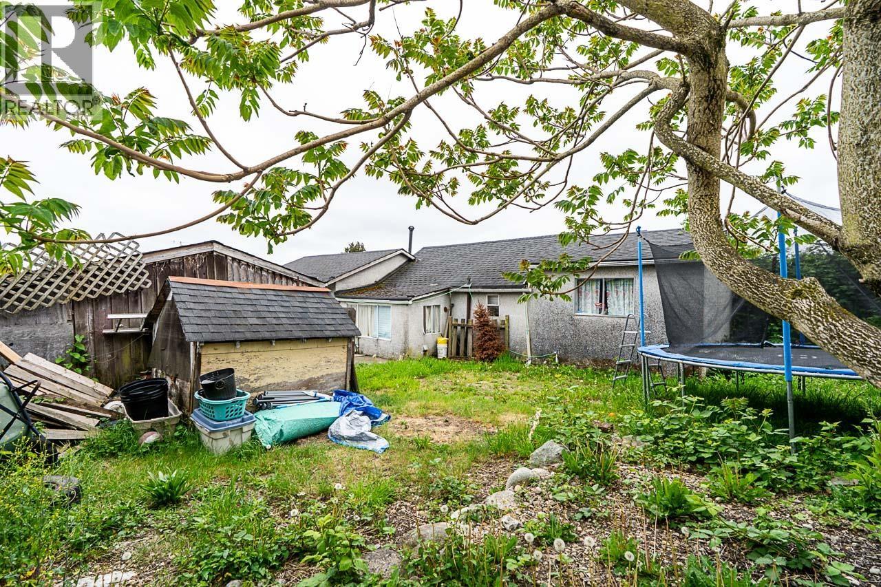 2233 Edinburgh Street, New Westminster, British Columbia V3M 2Y2 - Photo 8 - R3154106