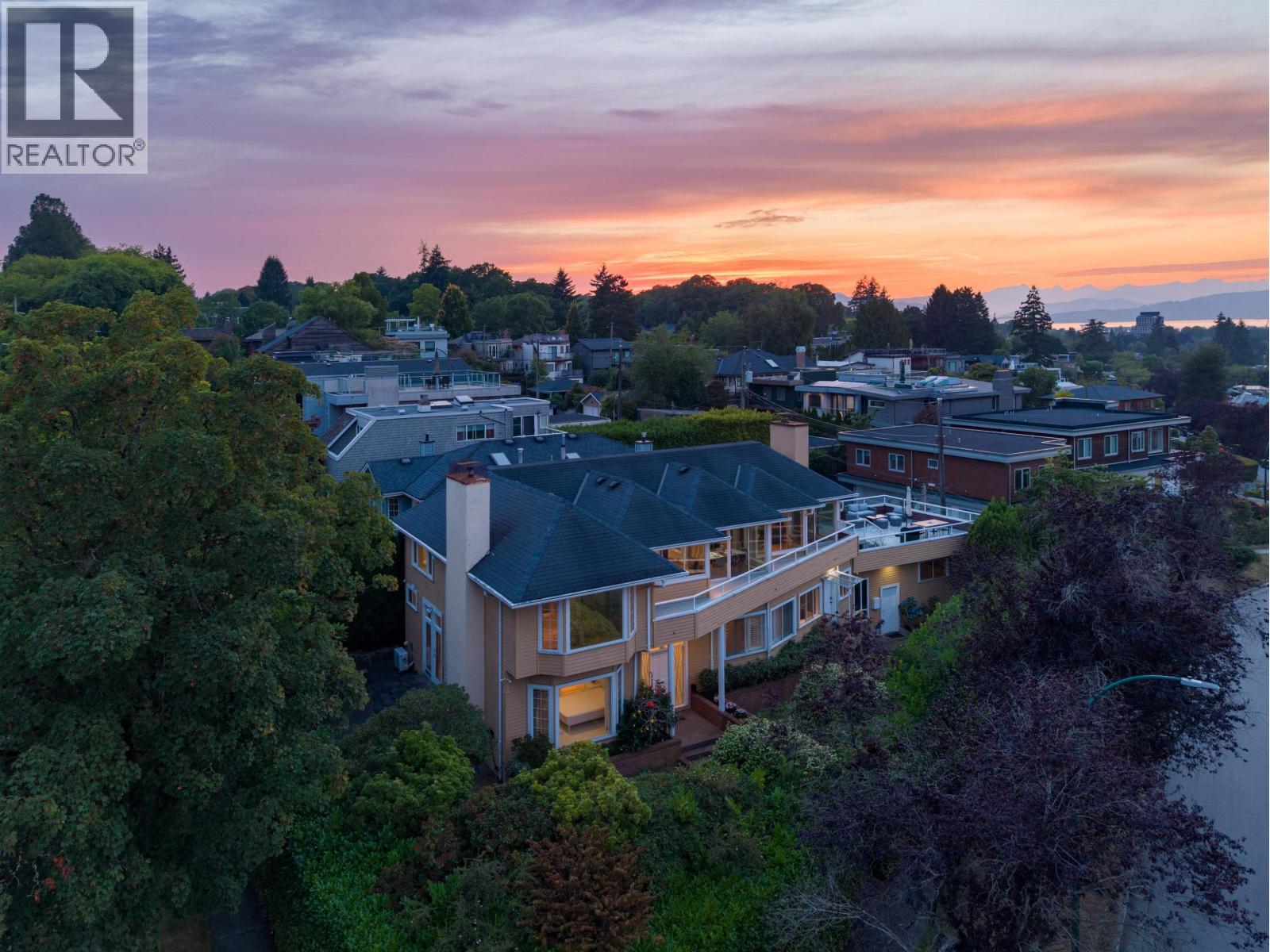 3655 QUESNEL DRIVE, Vancouver, British Columbia