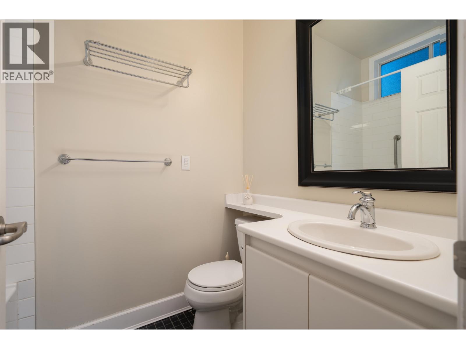 3655 Quesnel Drive, Vancouver, British Columbia V6L 3E6 - Photo 31 - R3154134