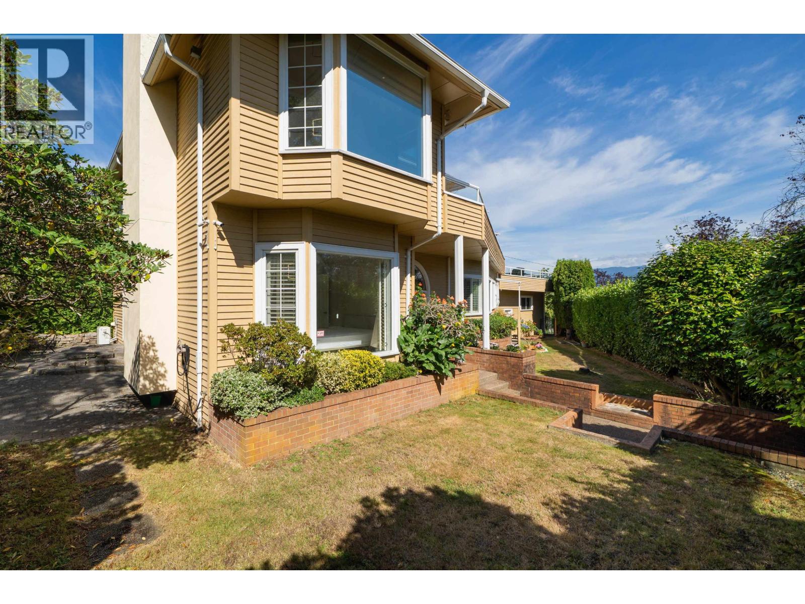 3655 Quesnel Drive, Vancouver, British Columbia V6L 3E6 - Photo 4 - R3154134