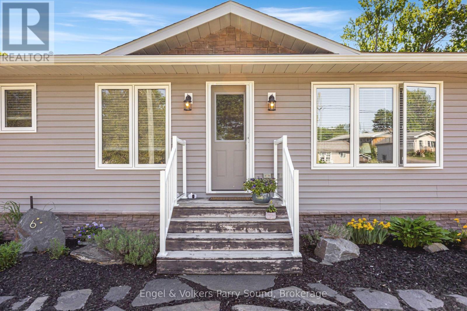 A - 6 Lawrence Street, Parry Sound, Ontario P2A 2E2 - Photo 5 - X13658288