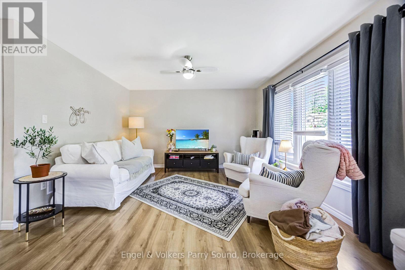 A - 6 Lawrence Street, Parry Sound, Ontario P2A 2E2 - Photo 7 - X13658288