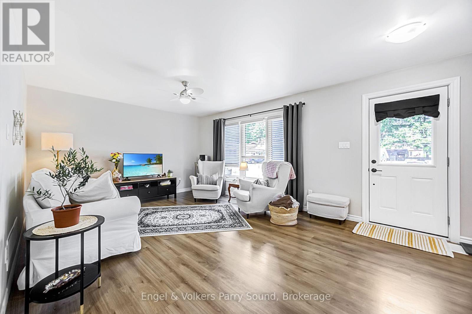 A - 6 Lawrence Street, Parry Sound, Ontario P2A 2E2 - Photo 8 - X13658288
