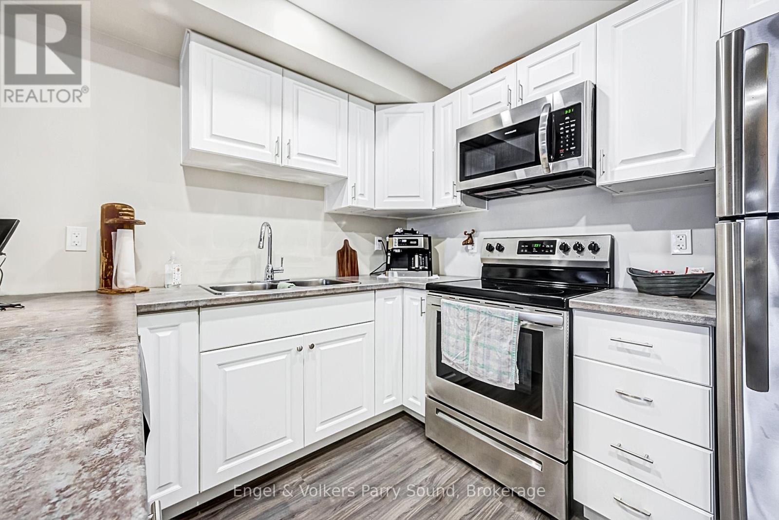 B - 6 Lawrence Street, Parry Sound, Ontario  P2A 2E2 - Photo 9 - X13658290