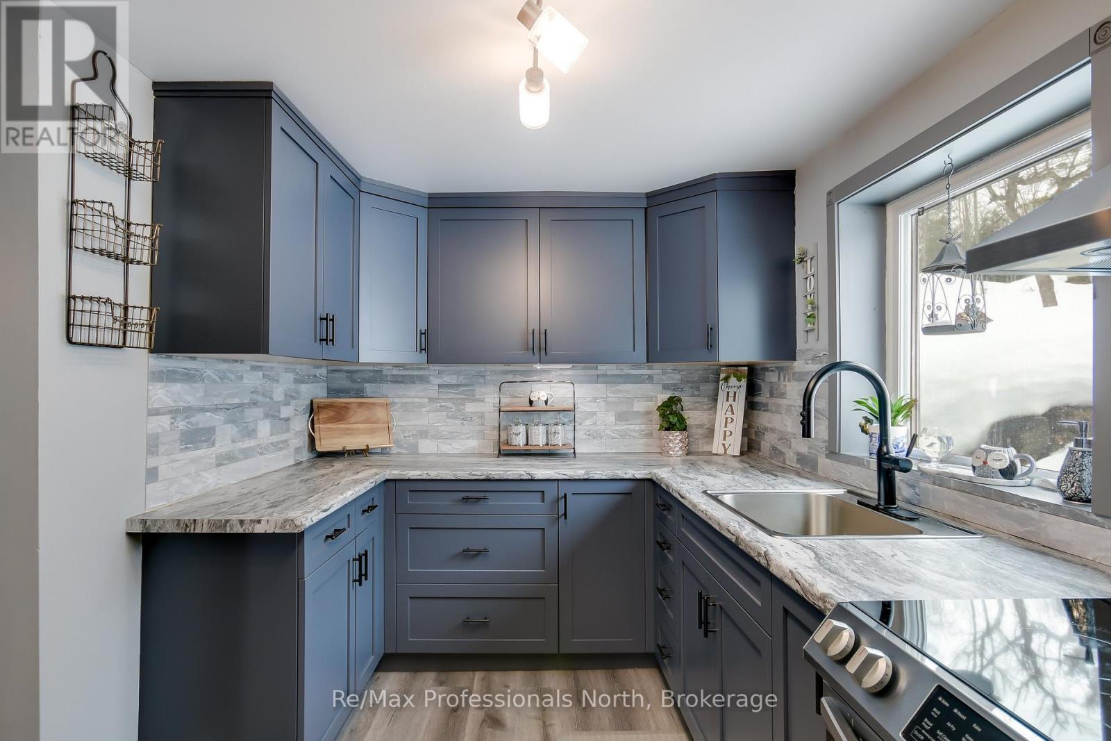 1017 Barlochan Road, Muskoka Lakes, Ontario  P1P 1R2 - Photo 26 - X13658296
