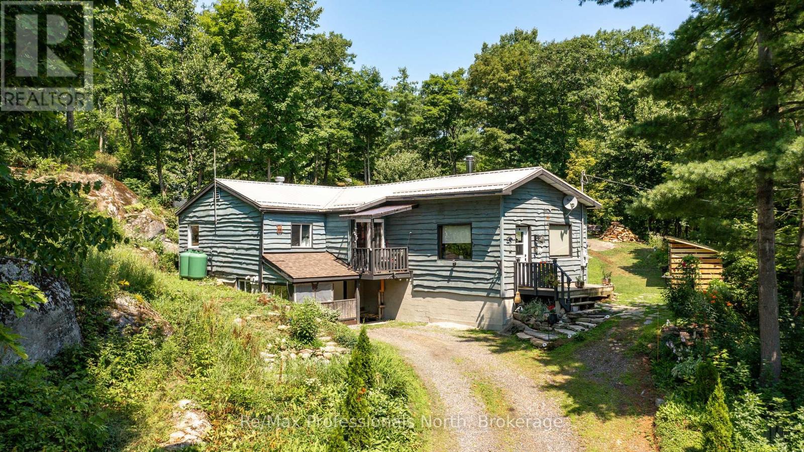 1017 Barlochan Road, Muskoka Lakes, Ontario  P1P 1R2 - Photo 40 - X13658296