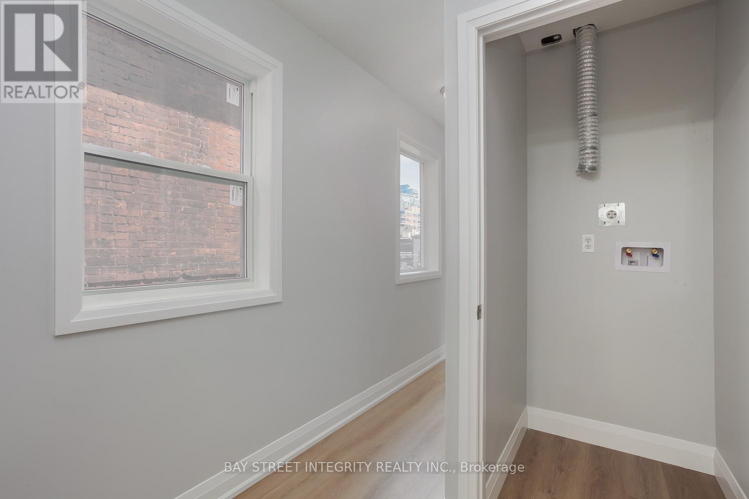 Upper Floor - 19 D'arcy Street, Toronto, Ontario  M5T 1J8 - Photo 10 - C13658284