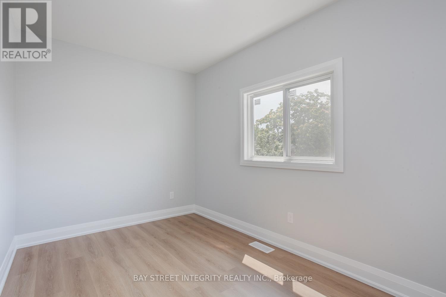 Upper Floor - 19 D'arcy Street, Toronto, Ontario  M5T 1J8 - Photo 21 - C13658284