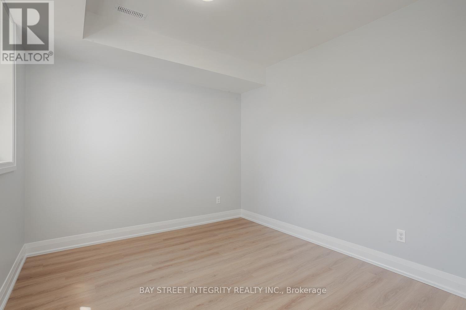 Upper Floor - 19 D'arcy Street, Toronto, Ontario  M5T 1J8 - Photo 7 - C13658284