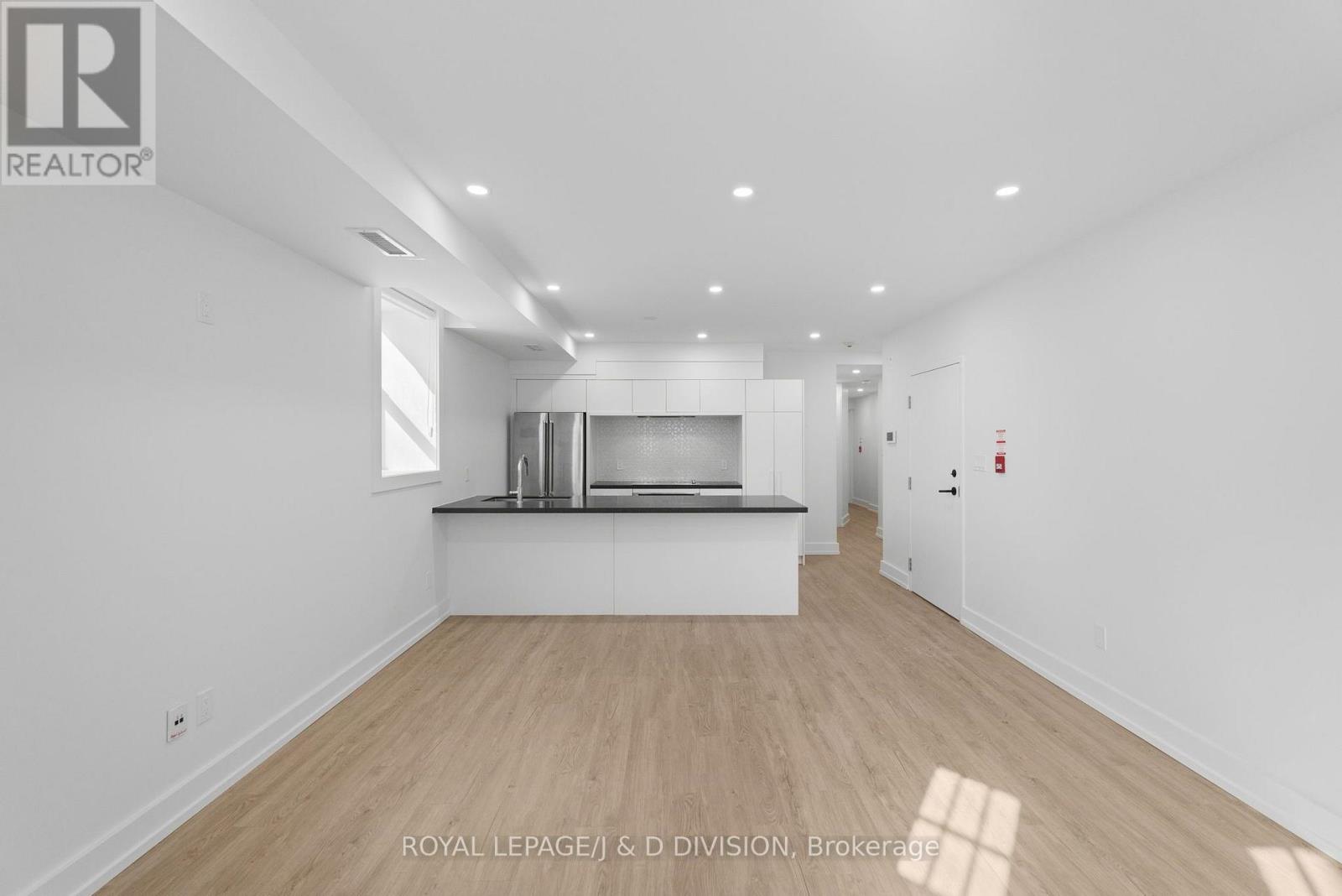 2 - 314 Lonsdale Road, Toronto, Ontario  M4V 1X4 - Photo 4 - C13658342