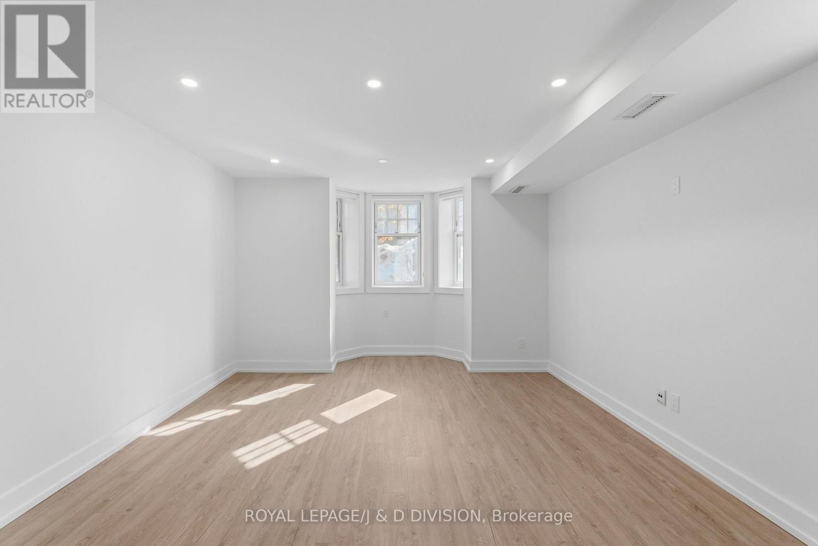 2 - 314 Lonsdale Road, Toronto, Ontario  M4V 1X4 - Photo 6 - C13658342