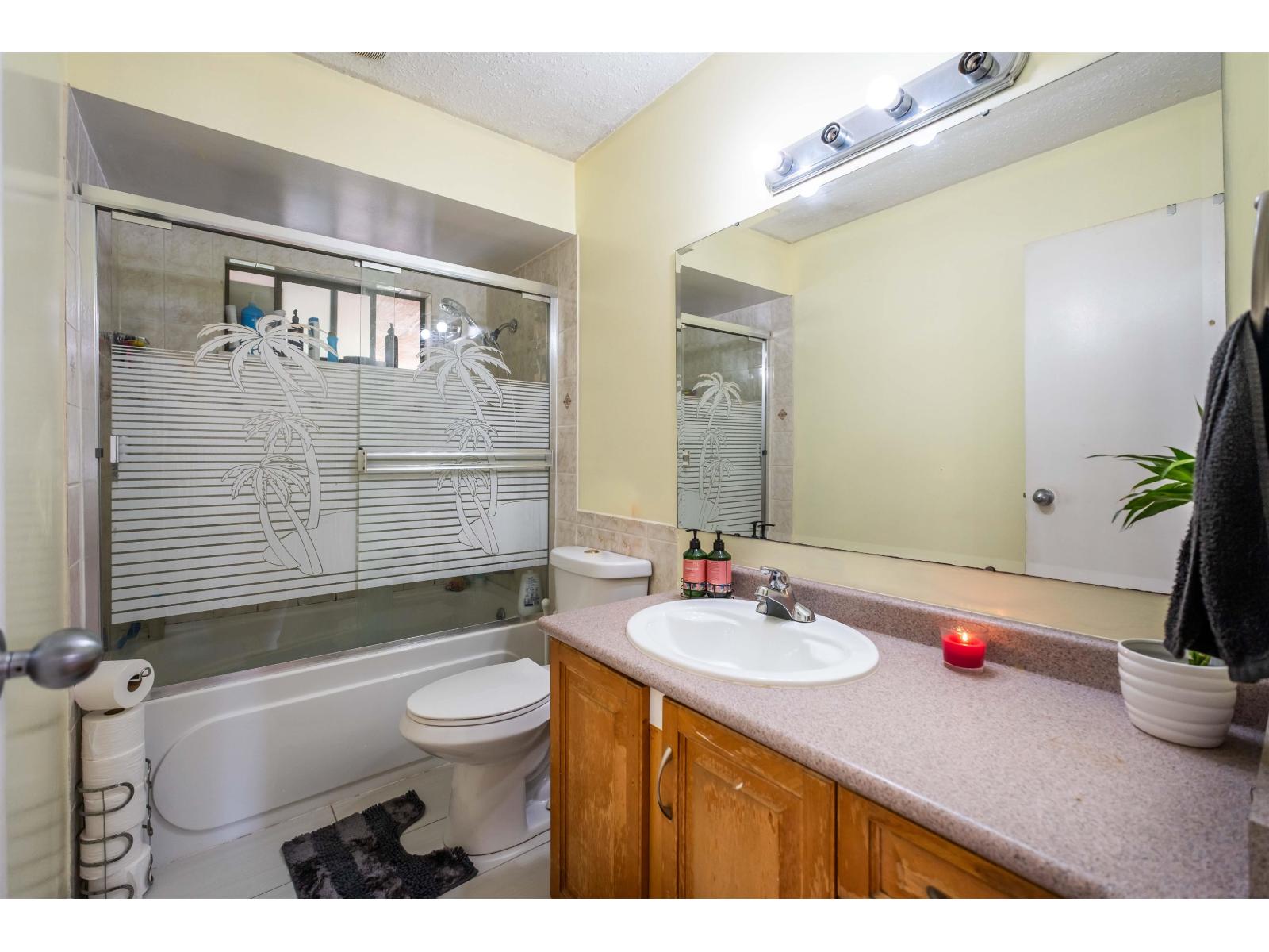 13389 Crestview Drive, Surrey, British Columbia  V3R 6V3 - Photo 21 - R3152998