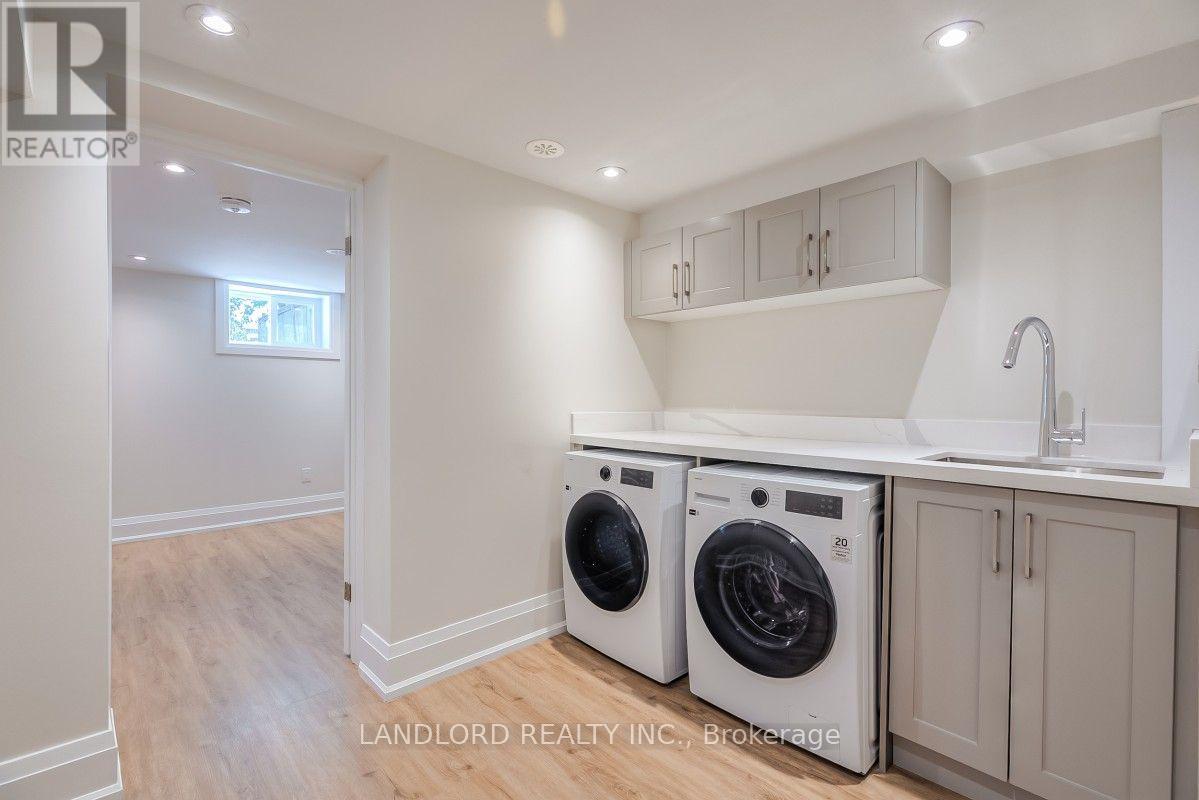 29 Hutton Avenue, Toronto, Ontario  M4C 3L2 - Photo 24 - E13658308