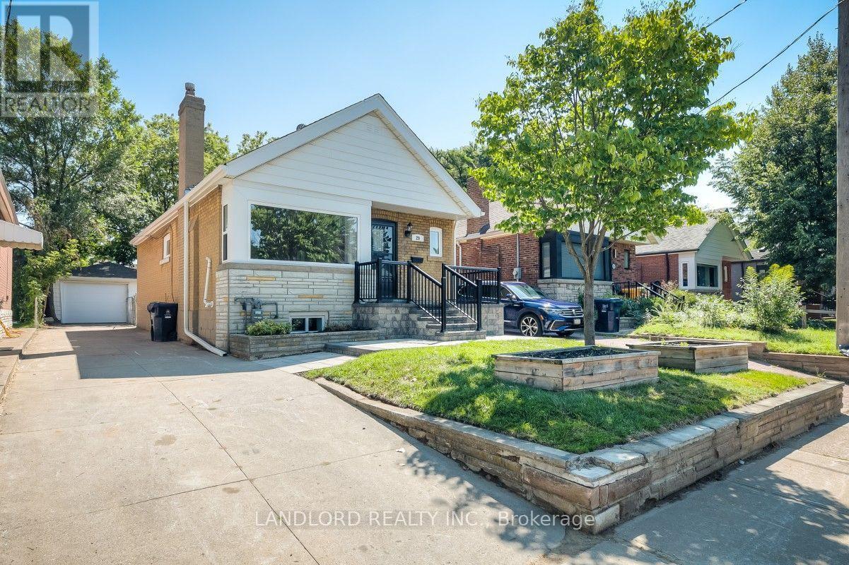29 Hutton Avenue, Toronto, Ontario  M4C 3L2 - Photo 31 - E13658308