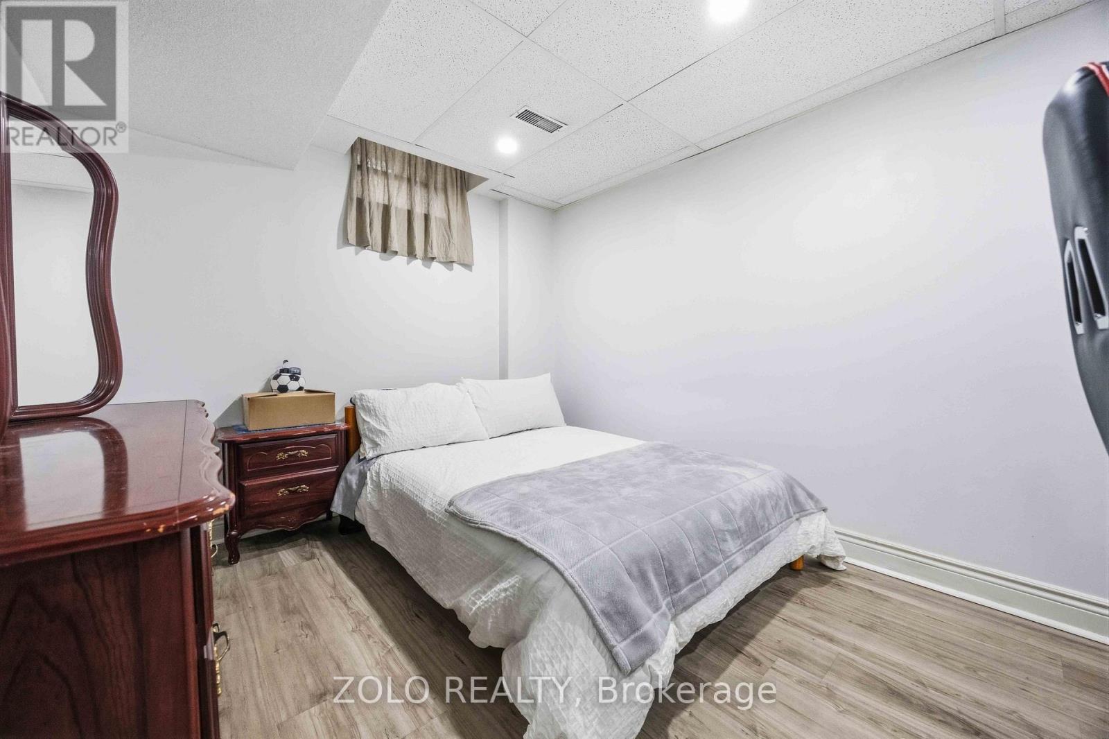 82 Piperbrook Crescent, Toronto, Ontario  M1E 5G9 - Photo 20 - E13658314