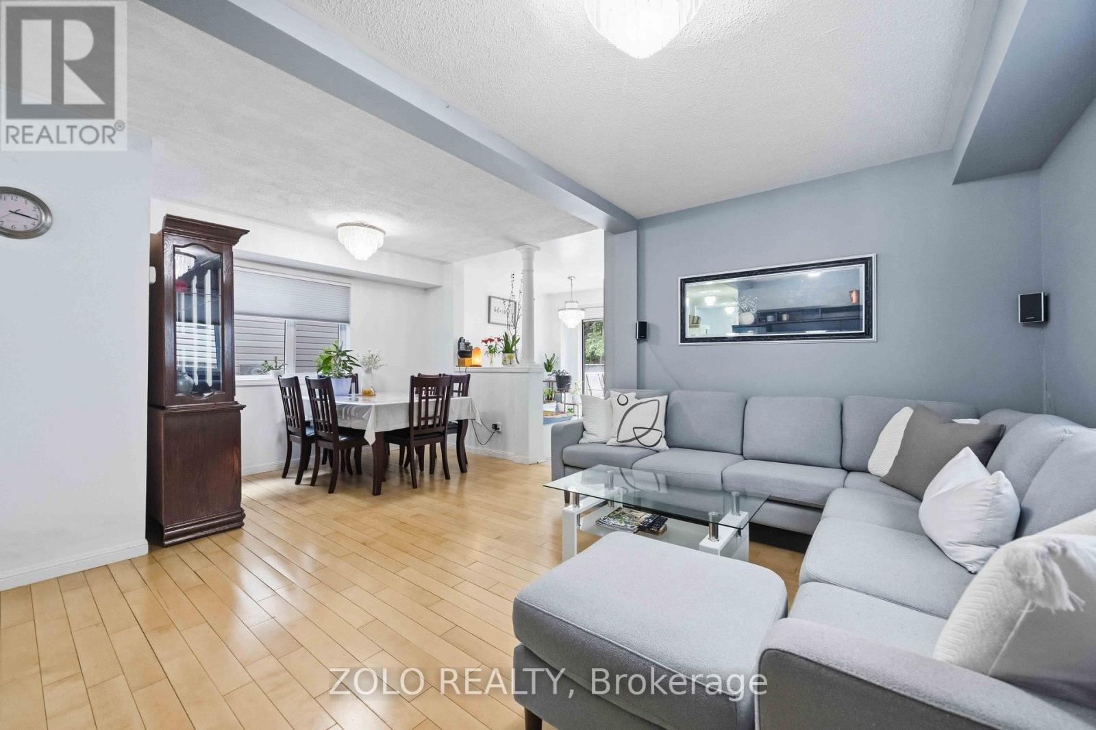 82 Piperbrook Crescent, Toronto, Ontario  M1E 5G9 - Photo 6 - E13658314