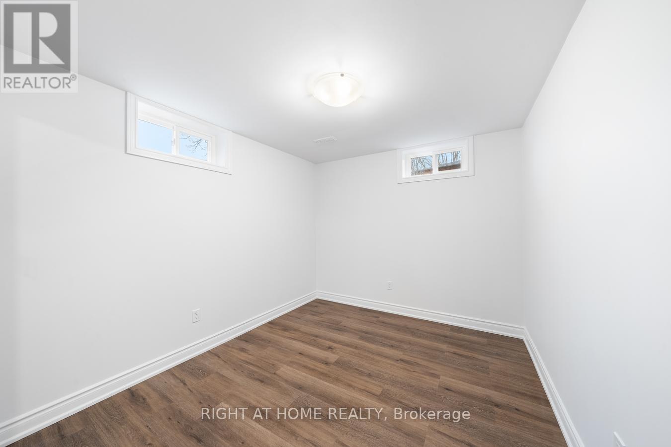 Lower - 582 Carlyle Court, Oshawa, Ontario L1H 6S2 - Photo 9 - E13658374