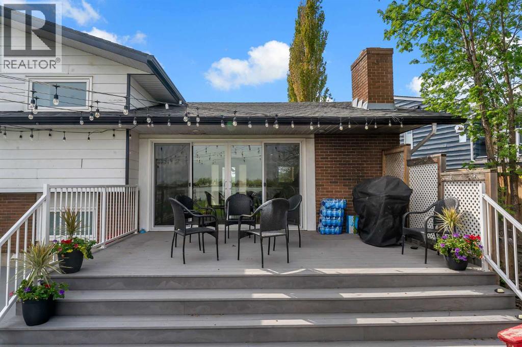 272 West Chestermere Drive, Chestermere, Alberta  T1X 1B2 - Photo 33 - A2314728
