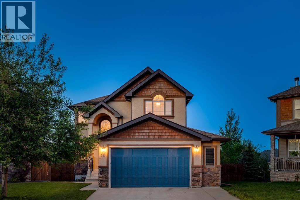 35 Tremblant Point SW, Calgary, Alberta