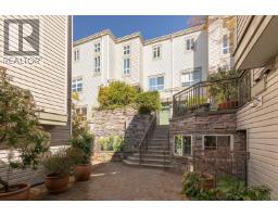 <div class="price">$919,000</div> 34 2375 W Broadway, Vancouver<br><div style="margin-bottom:8px;"><small>RE/MAX Crest Realty</small></div><div class='bed_bath'>2 Bed | 1 Bath</div>