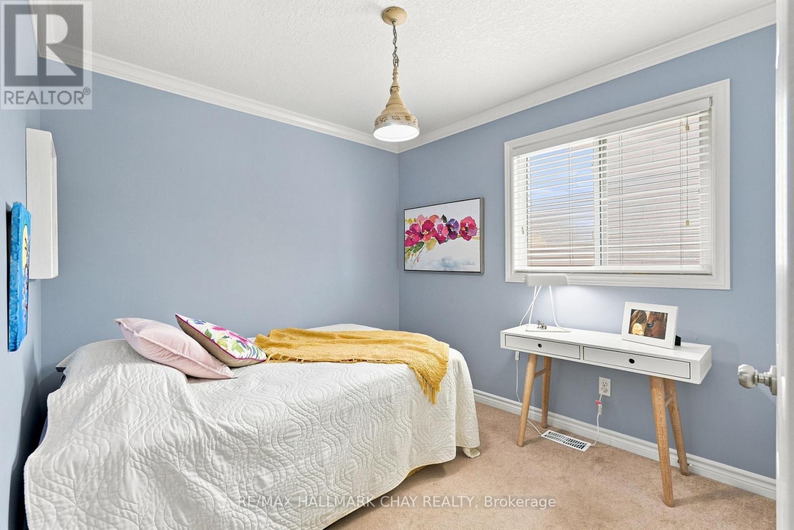 23 Banting Crescent, Essa, Ontario  L0M 1B6 - Photo 23 - N13658280