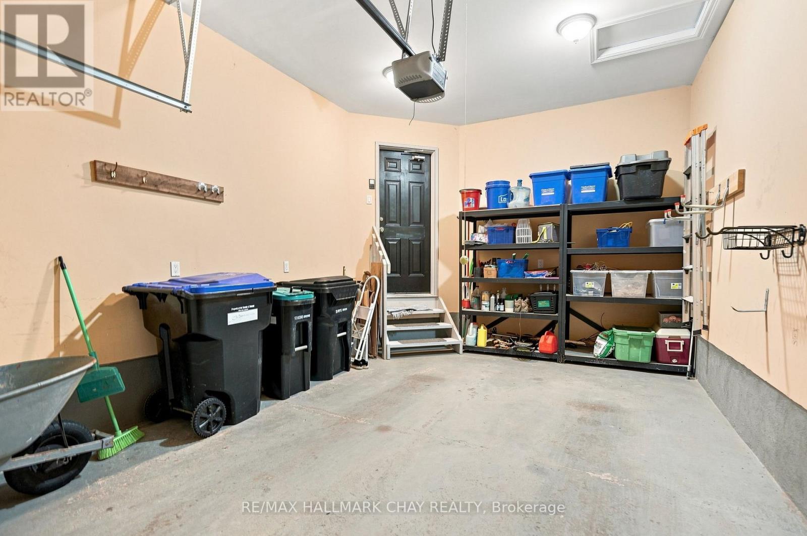 23 Banting Crescent, Essa, Ontario  L0M 1B6 - Photo 35 - N13658280