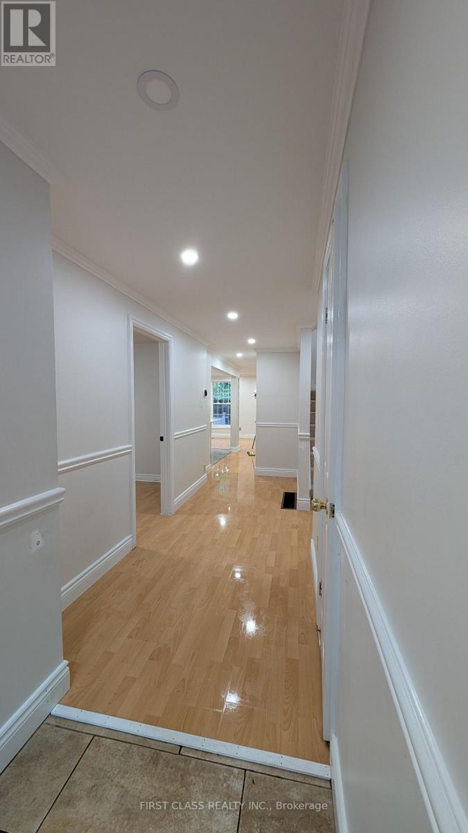 63 Marlow Crescent, Markham, Ontario  L3R 4P4 - Photo 2 - N13658320
