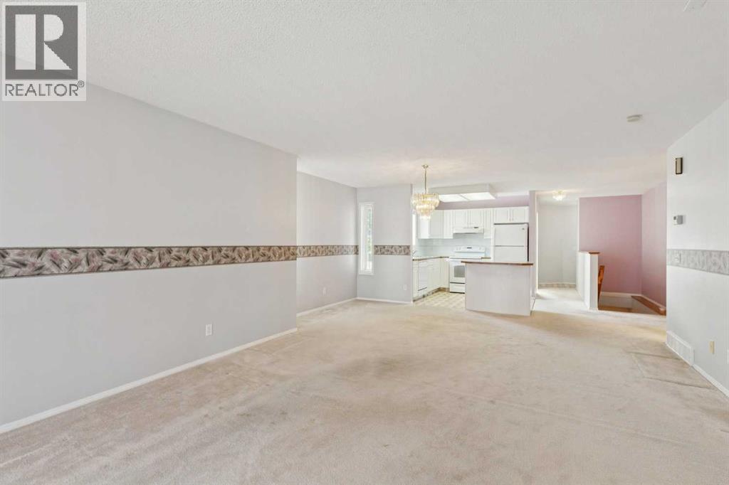 134 Hawkstone Manor NW, Calgary, Alberta  T3G 3X2 - Photo 19 - A2332647