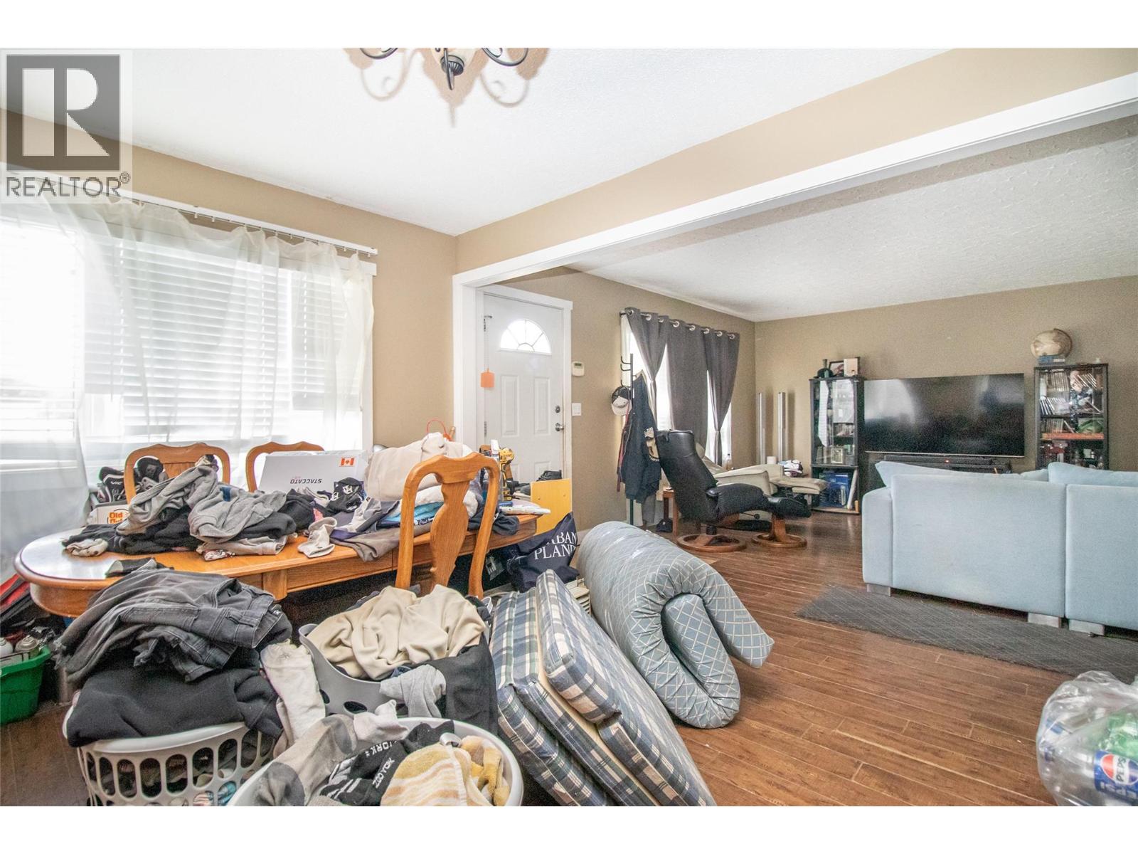 355 Davie Road, Kelowna, British Columbia  V1X 3Y9 - Photo 5 - 10395208