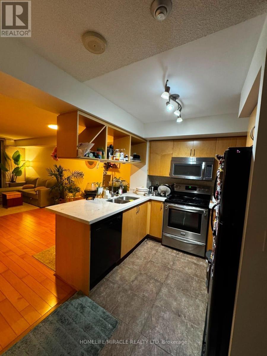 912 - 4080 Living Arts Drive, Mississauga, Ontario  L5B 4N3 - Photo 11 - W13658302